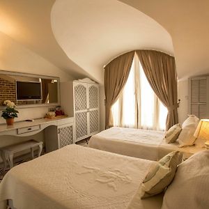 Pokój "Exclusive" z łóżkiem king-size